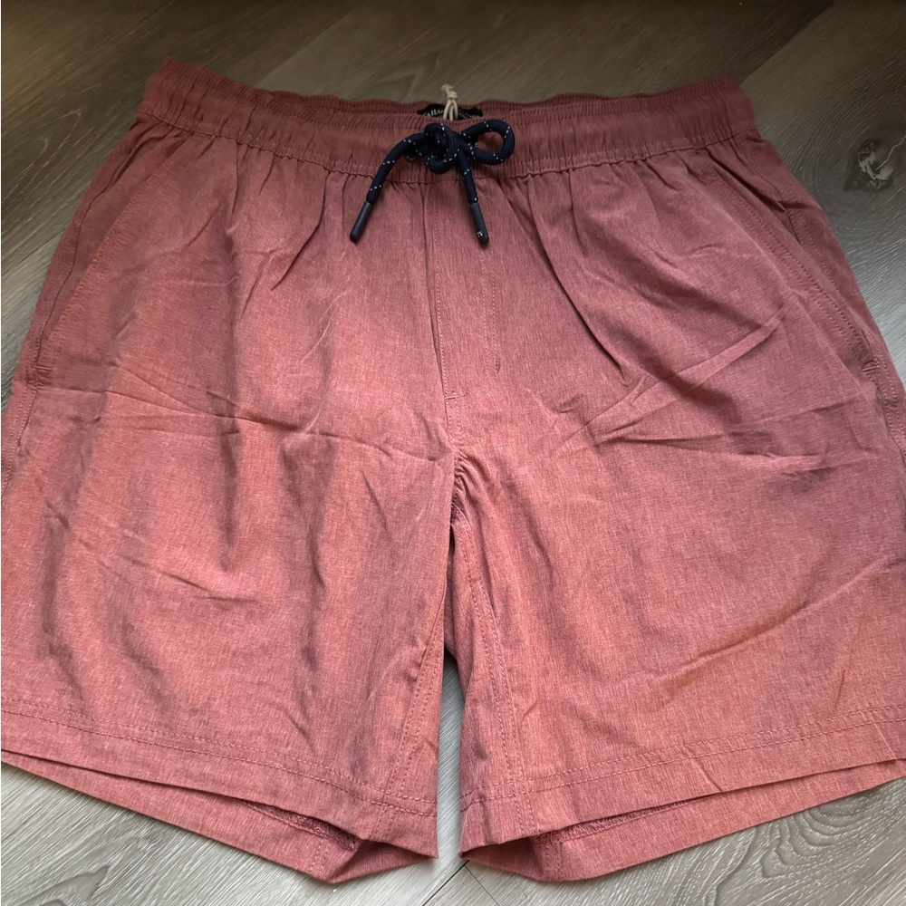 True vintage Connecticut original Casual Red Shorts with Drawstring size L new